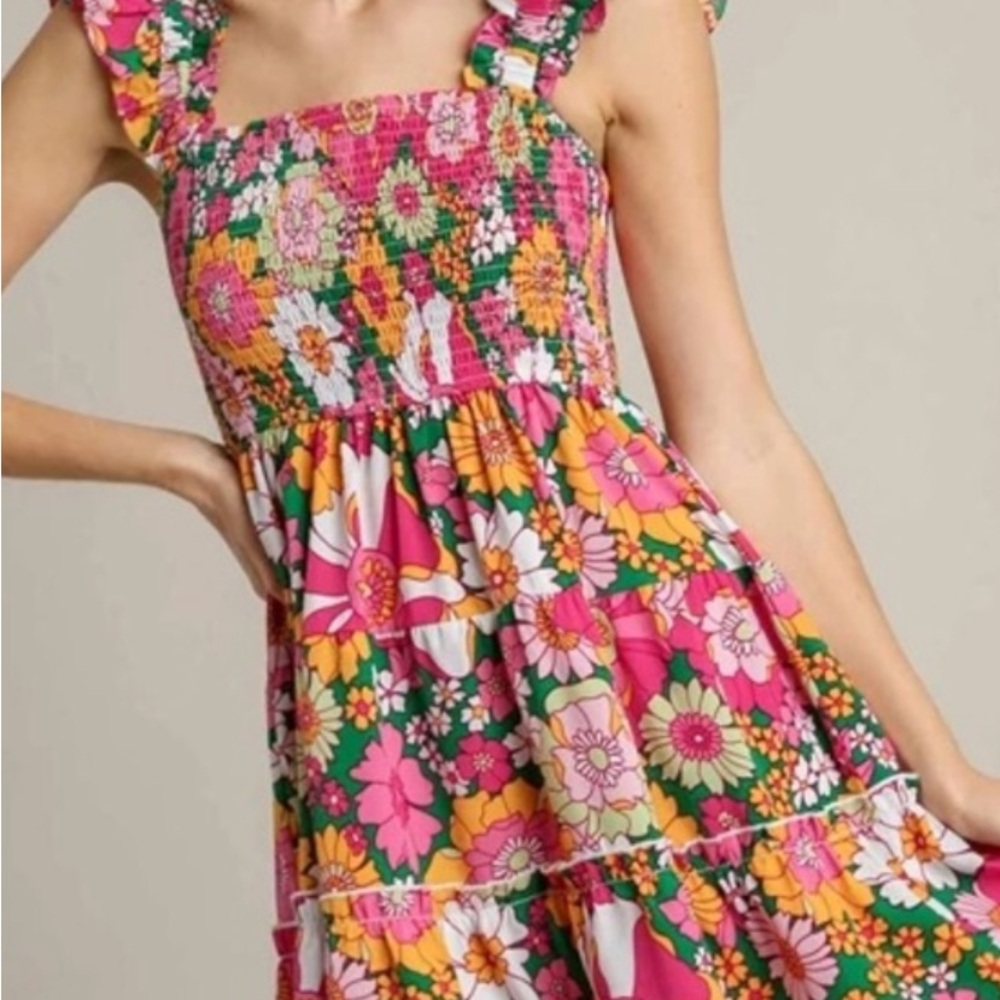 NWT Floral sundress size M. Too small for me.